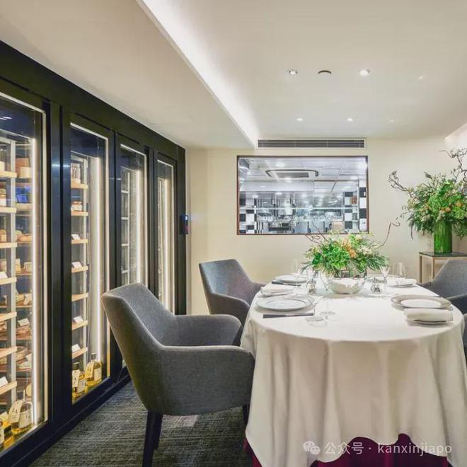 榜出炉!新加坡7家上榜这家老字号最意外J9国际网站2025亚洲50最佳餐厅(图4) 榜出炉!新加坡7家上榜这家老字号最意外J9国际网站2025亚洲50最佳餐厅(图4)